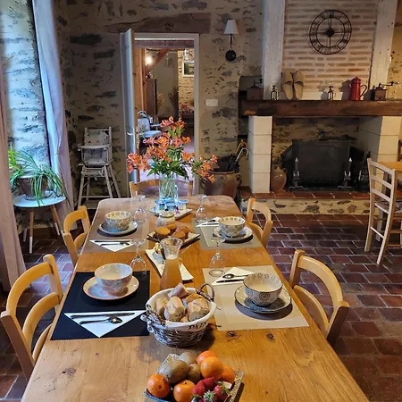 Moulin De Drapras Couette-café 3*