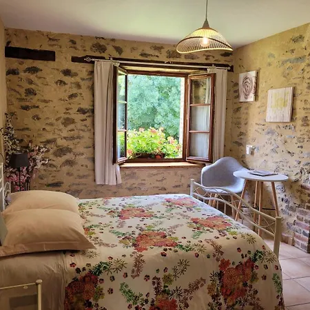 Le Moulin De Drapras 3*