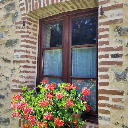 Le Moulin De Drapras Bed & Breakfast