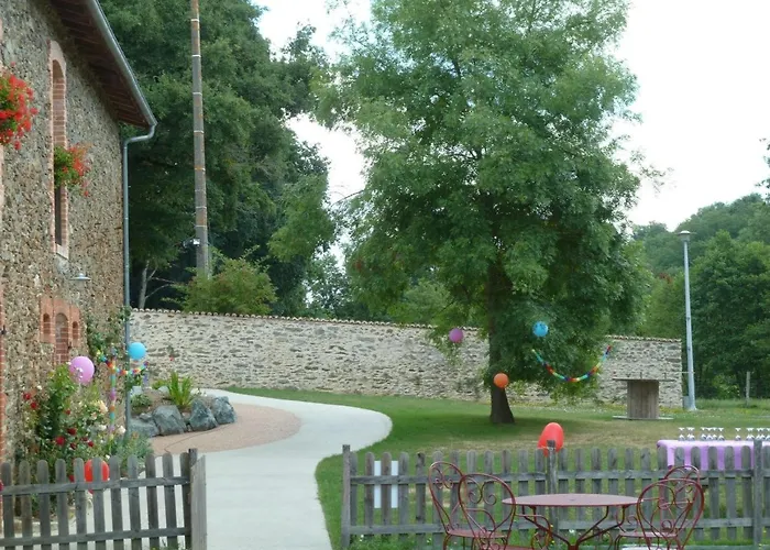 Le Moulin De Drapras Nocleg ze śniadaniem 3*