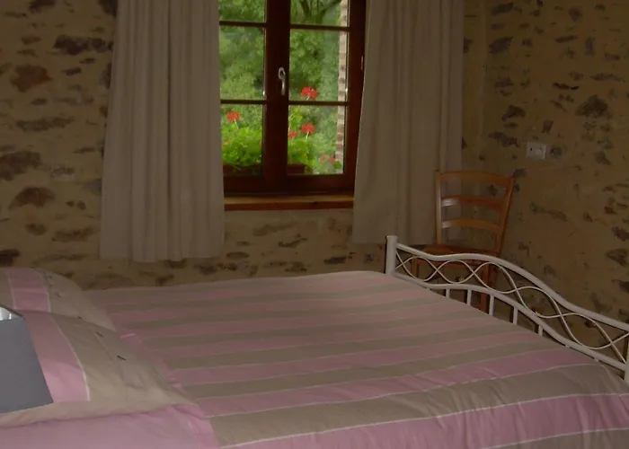 Le Moulin De Drapras Nocleg ze śniadaniem 3*