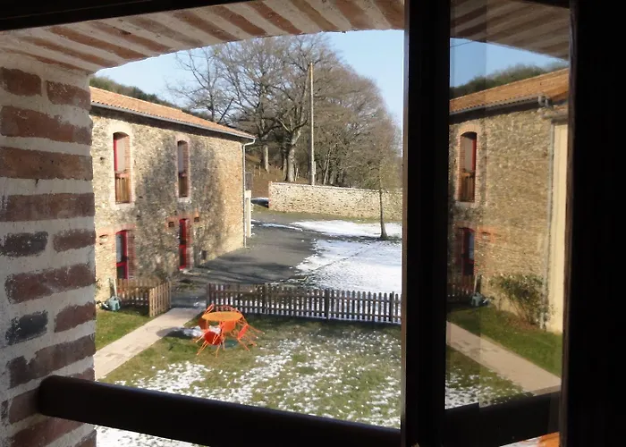 Le Moulin De Drapras Nocleg ze śniadaniem 3*