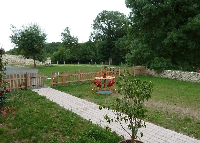 Nocleg ze śniadaniem Le Moulin De Drapras Chemille-en-Anjou